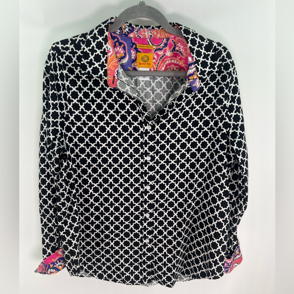 Ruby Rd. Black and White Moroccan Tile Geometric Button Down Shirt 12 Twelve - Picture 4 of 7
